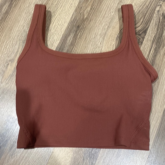 Source Unknown Tops - 🦊 Brown Padded Athletic Crop Top  🦊